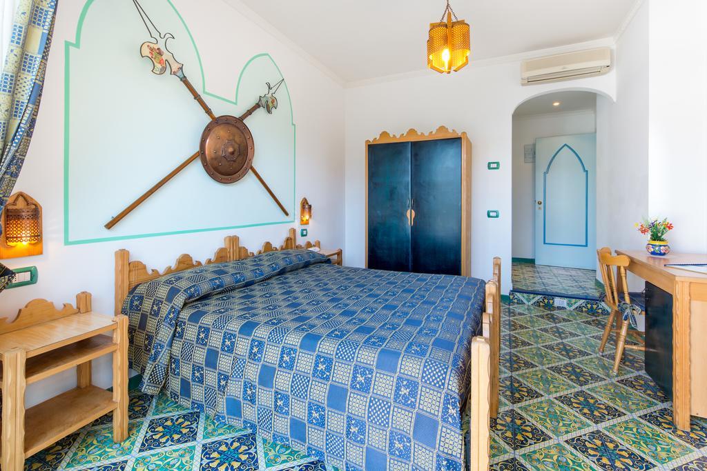Riviera B&B Rooms Maiori Eksteriør billede