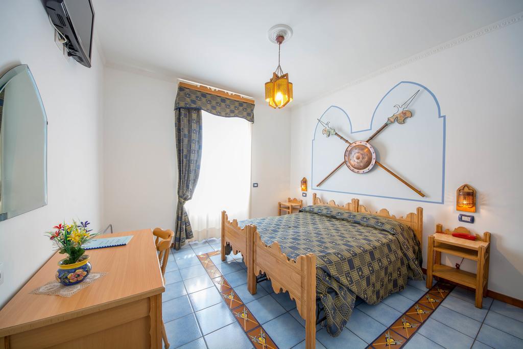Riviera B&B Rooms Maiori Eksteriør billede